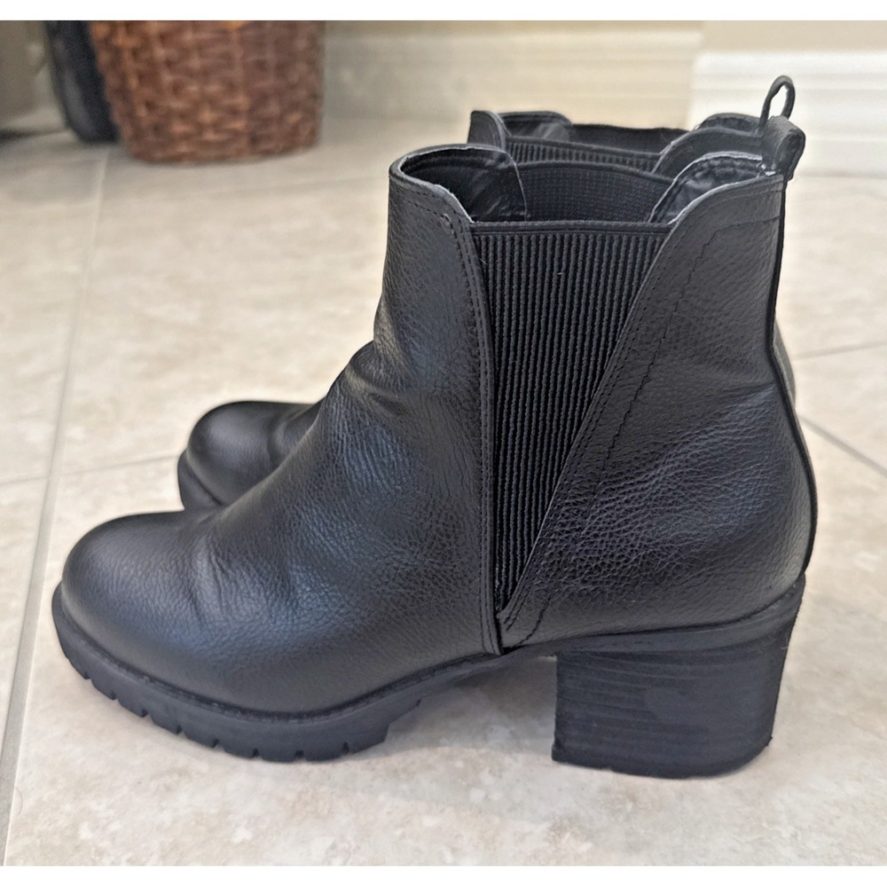 MIA Boots 11 Jody‎ Chunky Platform Chelsea Heels Ankle Bootie Black Goth City